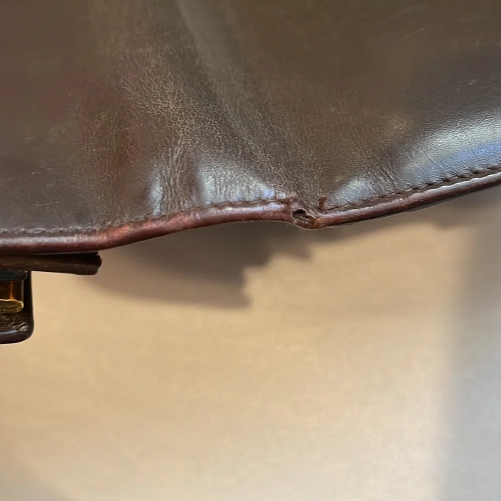 Authentic Vintage Gucci Long Wallet